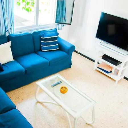 Fedora Villa
